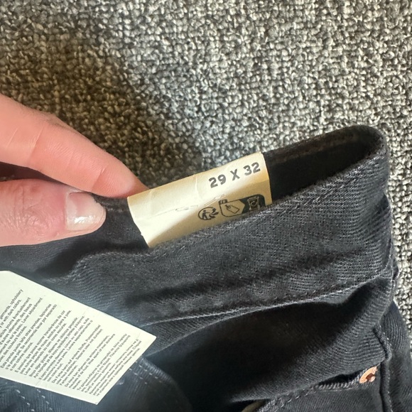 Levi’s Ribcage Wide Leg - Picture 4 of 5